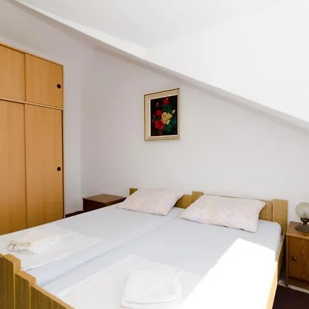 Gostinjska kuća Misita 3*