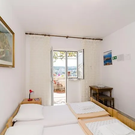 ゲスト ハウス ミシタ