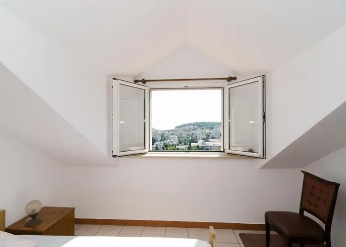 Casa de hóspedes Misita 3*